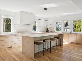 873 Chestnut Street, Newton MA 02468