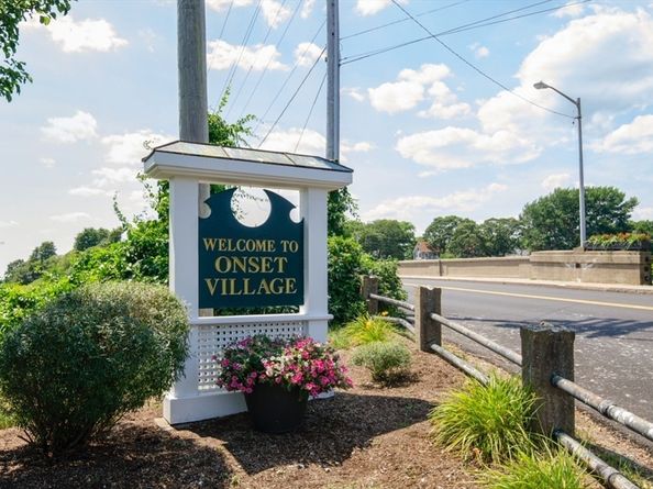 17 Carleton St 17, Wareham MA 02558