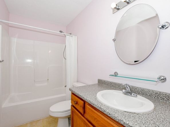 17 Carleton St 17, Wareham MA 02558