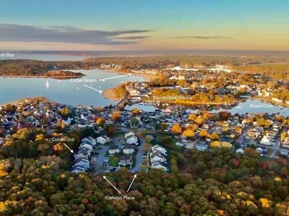 17 Carleton St 17, Wareham MA 02558