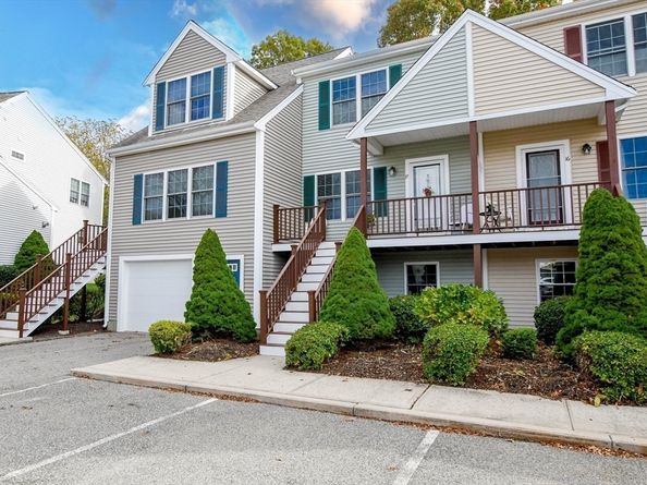 17 Carleton St 17, Wareham MA 02558