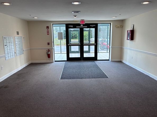 25 Alpine St 7, Boston MA 02136