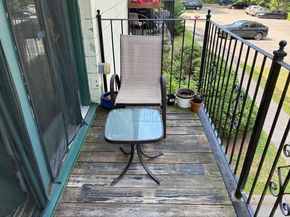 25 Alpine St 7, Boston MA 02136