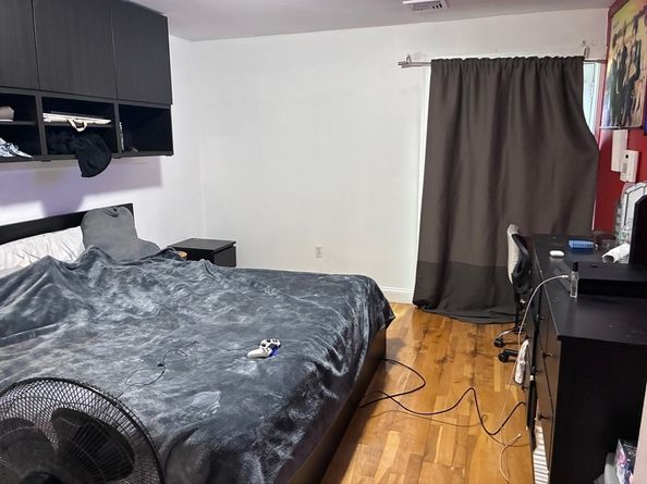 25 Alpine St 7, Boston MA 02136