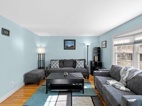 41 Dexter St, Peabody MA 01960