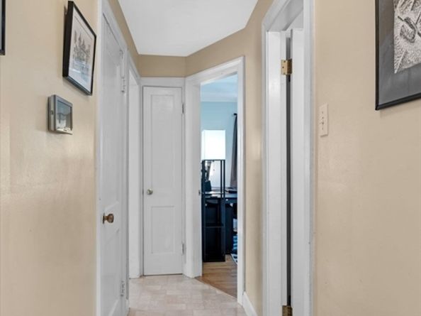 41 Dexter St, Peabody MA 01960
