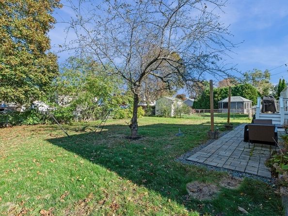 41 Dexter St, Peabody MA 01960
