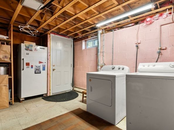 30 Wampum Ave, Waltham MA 02451