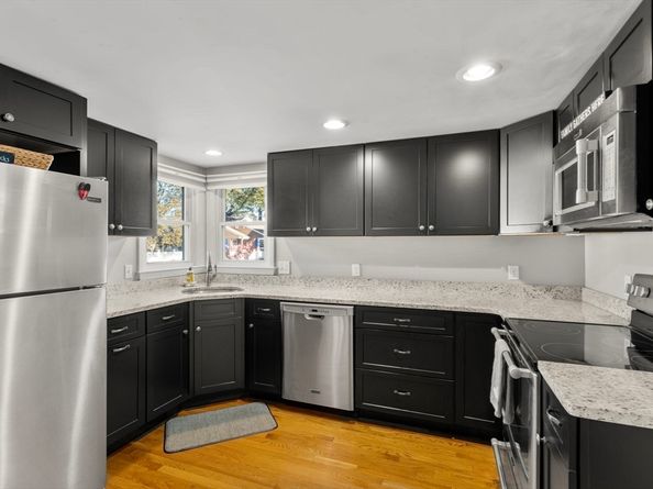 30 Wampum Ave, Waltham MA 02451