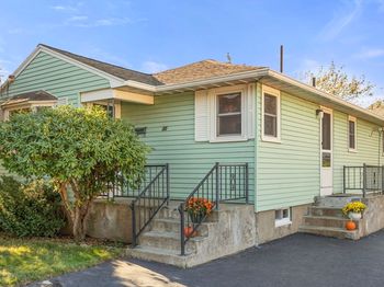 30 Wampum Ave