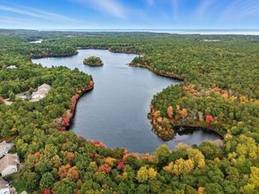 22 Cottage Cove, Plymouth MA 02360