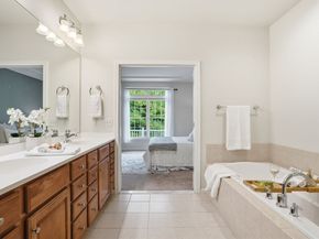 22 Cottage Cove, Plymouth MA 02360