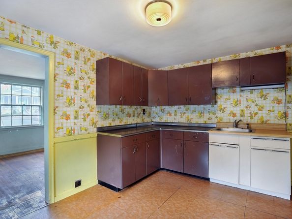 1 Pantano St, Braintree MA 02184