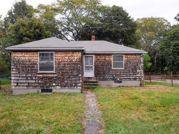 1 Pantano St