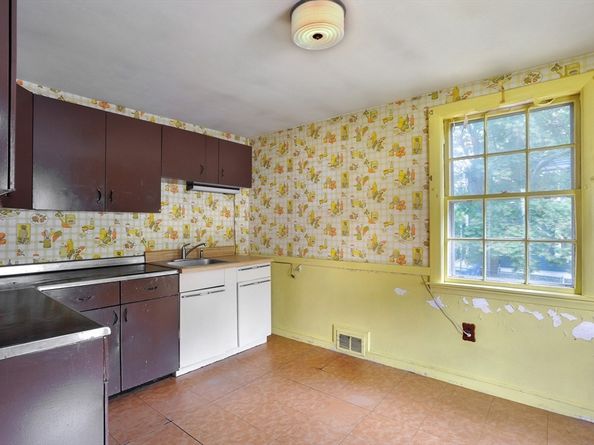 1 Pantano St, Braintree MA 02184