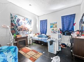 196 Poplar St, Chelsea MA 02150