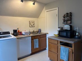 91 Maplewood Ave, Marlborough MA 01752