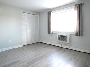 215 Winter St 1P, Weymouth MA 02188