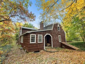 7 Sullivan Street, North Andover MA 01845