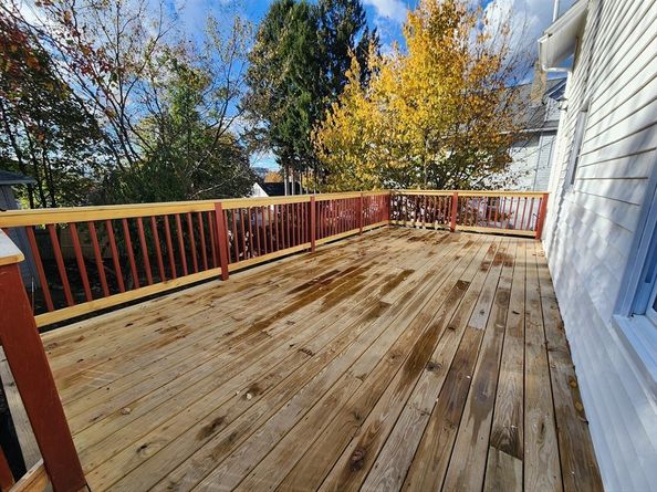 3 Granville Ave, Worcester MA 01606