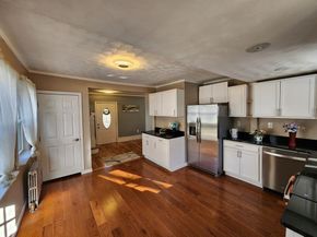 3 Granville Ave, Worcester MA 01606