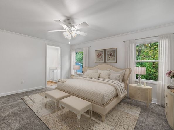 45 Leisurewoods Dr, Rockland MA 02370