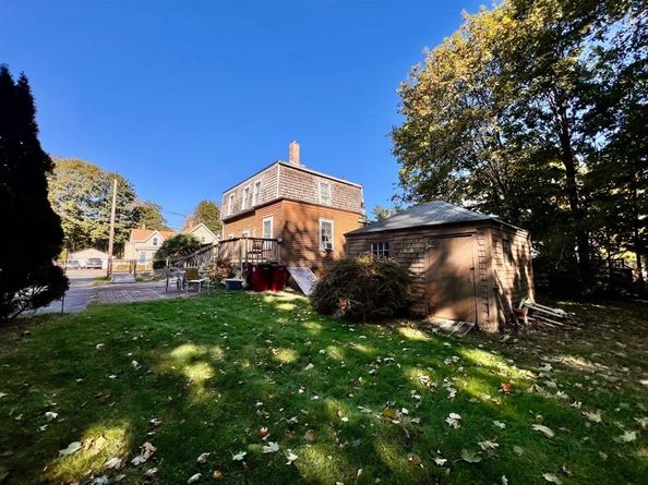 7 Myrtle St, Middleboro MA 02346