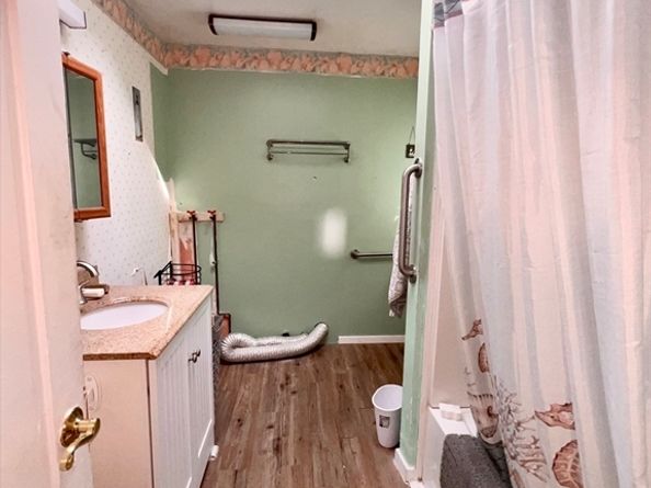 7 Myrtle St, Middleboro MA 02346