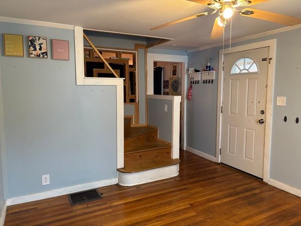 421 Charlton St, Southbridge MA 01550