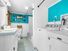 418 E Washington St, Hanson MA 02341