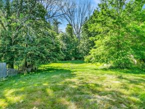 418 E Washington St, Hanson MA 02341