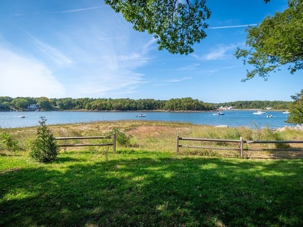 6 Stanwood Point B, Gloucester MA 01930