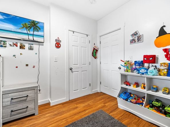 1 Hathaway St, Worcester MA 01610