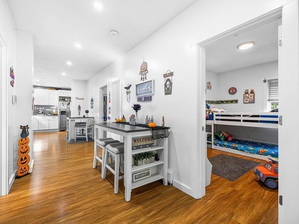 1 Hathaway St, Worcester MA 01610