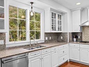 91 Metacomet Way, Marshfield MA 02050