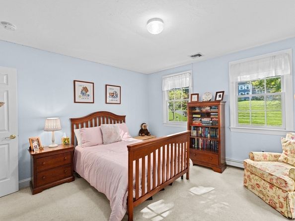 91 Metacomet Way, Marshfield MA 02050