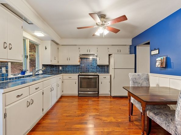 47 Summer Hill Rd, Maynard MA 01754