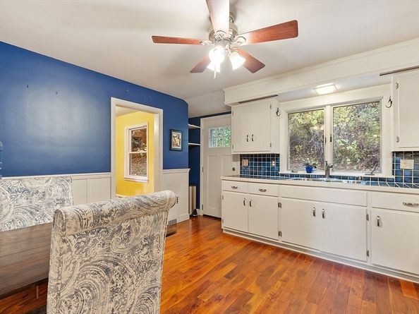 47 Summer Hill Rd, Maynard MA 01754