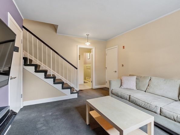 47 Summer Hill Rd, Maynard MA 01754