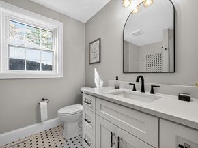 10 Avondale Ave, Billerica MA 01821