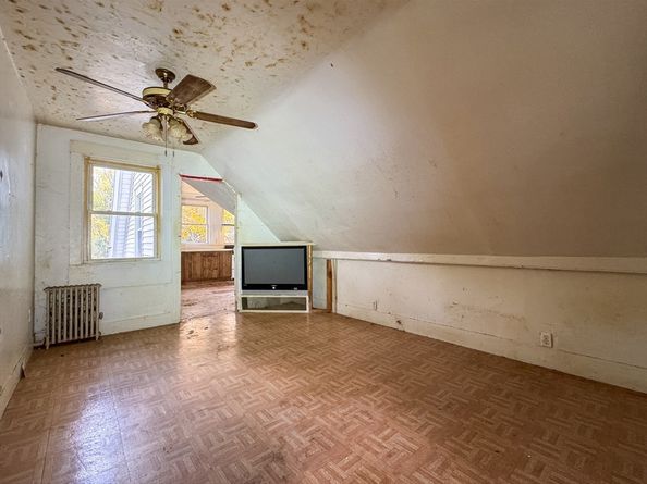 140 W Water St, Rockland MA 02370