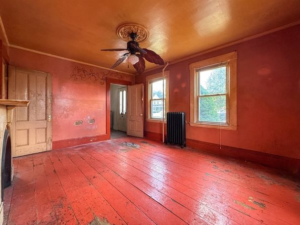 140 W Water St, Rockland MA 02370