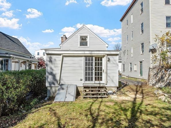 4 Moran St, Gardner MA 01440