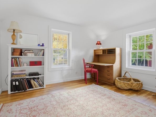 36 Concord Rd, Sudbury MA 01776