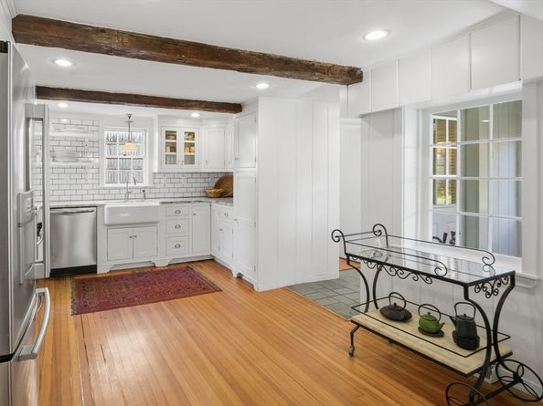 36 Concord Rd, Sudbury MA 01776