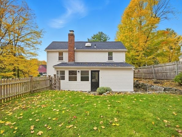 36 Concord Rd, Sudbury MA 01776