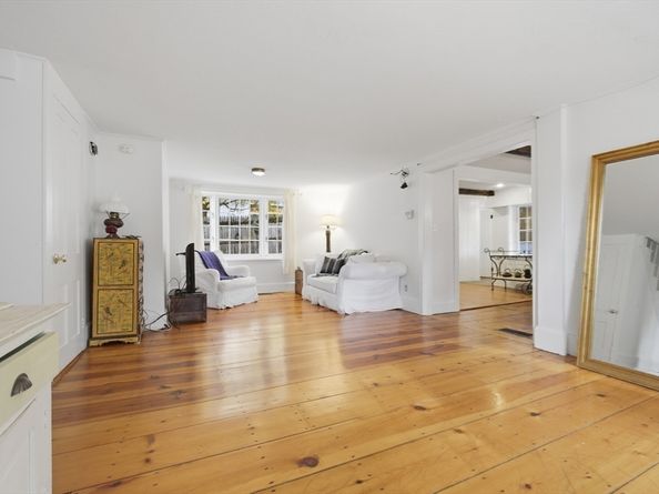 36 Concord Rd, Sudbury MA 01776