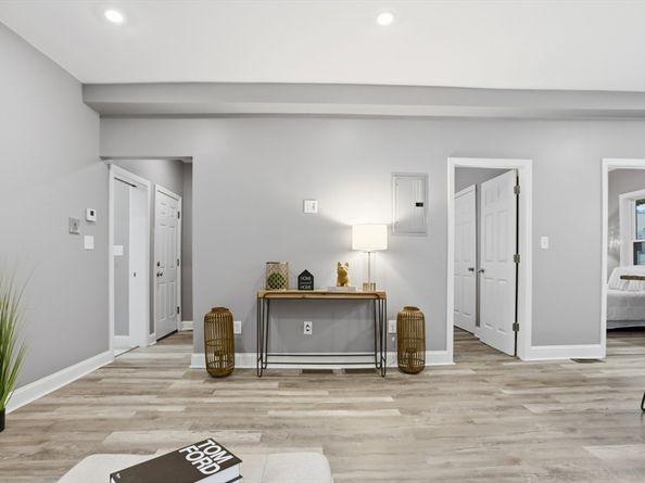 10 Elliott Place 1R, Peabody MA 01960