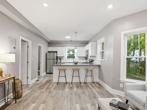 10 Elliott Place 1R, Peabody MA 01960