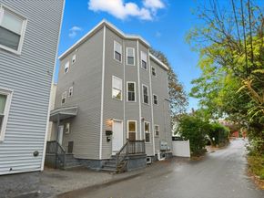 10 Elliott Place 1R, Peabody MA 01960